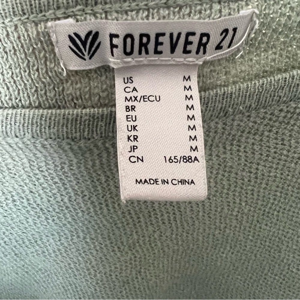 Forever 21 Sage Green Cropped Drawstring Top - Picture 2 of 8